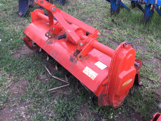 ขายโรตารี่RX135B ตัวละ 25,000 บาท โทร0872016577 ขายโรตารี่RX135B ตัวละ 25,000 บาท โทร0872016577