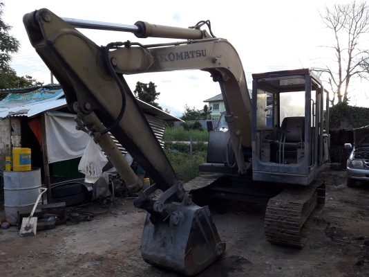 ขายด่วน รถแบคโฮ KOMATSU PC 60-3