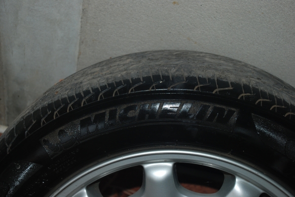 ขายแม็กเบนซ์  ขอบ 16 พร้องยางมิชิลีน สภาพดีมากๆ
