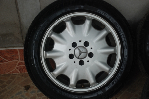 ขายแม็กเบนซ์  ขอบ 16 พร้องยางมิชิลีน สภาพดีมากๆ