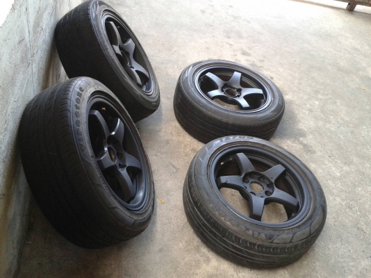 ขอบ15นิ้ว4รู100 คู่หน้าคู่หลัง พร้อมยาง สวยๆ 4 ล้อ ราคา 5800 บาท