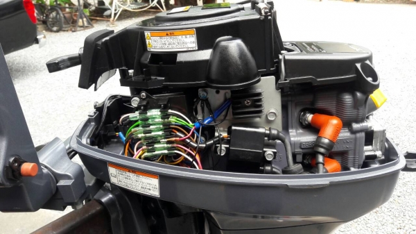 เครื่องเรือyamaha 9.9 หาง 21