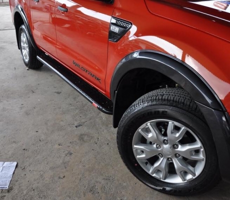 ล้อ+ยาง T6 wildtrak 3.2 ตัวtop ขอบ18 สภาพใหม่
