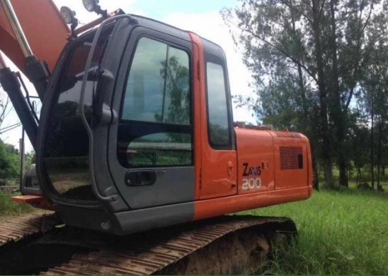 ขาย!! >>> Hitachi Zx200 รุ่น 1 จำนวน 2 คัน <<< เอกสารเล่ม คันละ 950,000 บาท