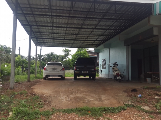 บ้านพร้อมที่ดินติด ถนนวัฒนานคร -คลองหาด ในเขตชุมชน ราคานี้ด่วนๆๆๆ