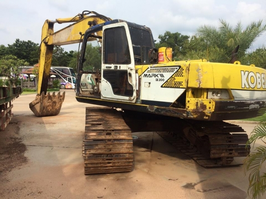 ขายรถขุดแบ็คโค SK200-3มาร์คทรี เอกสารเล่มทะบียน สภาพทำงานได้ เครื่องเดิม