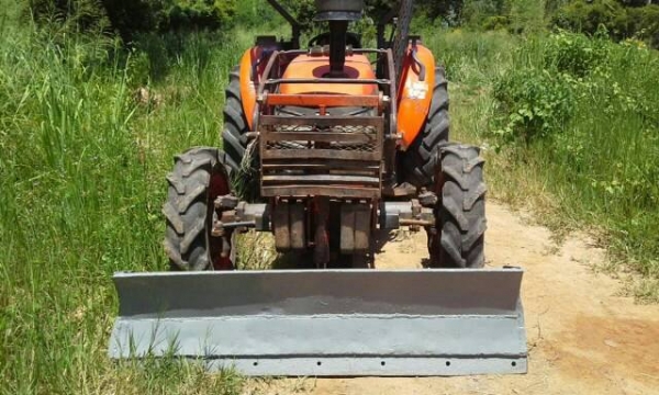 ขายรถแทครเตอร์ KUBOTA M7040 อุปกรณ์ใบดันหน้า ปี51เอกสารเล่มทะเบียนครบ