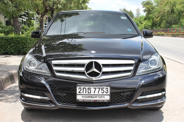 รุ่นTop จอCommand+Navi ออกศูนย์ ดูแลดีทุกระยะ รุ่นTop จอCommand+Navi ออกศูนย์ ดูแลดีทุกระยะ