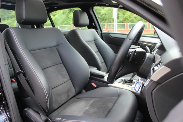 หลังคาPanoramic จอCommand+Navi มือเดียว บอดี้สวย หลังคาPanoramic จอCommand+Navi มือเดียว บอดี้สวย