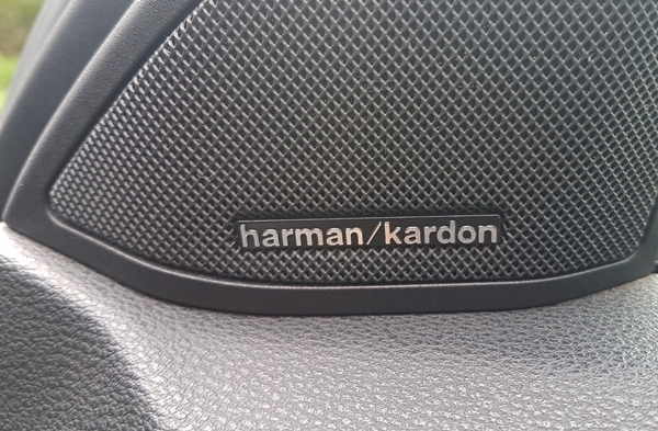 หลังคาPanoramic จอCommand+Navi มือเดียว บอดี้สวย หลังคาPanoramic จอCommand+Navi มือเดียว บอดี้สวย