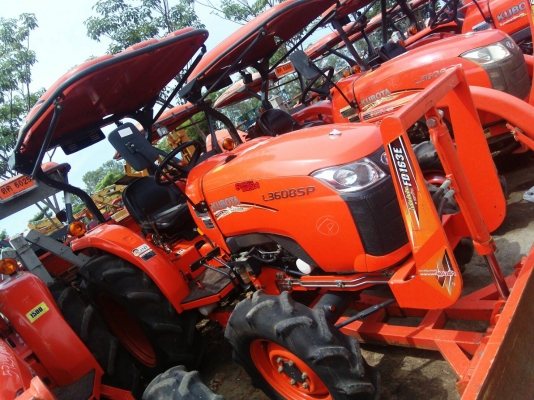 รถไถคูโบต้า มือสอง สภาพดี รถไถคูโบต้า มือสอง สภาพดี