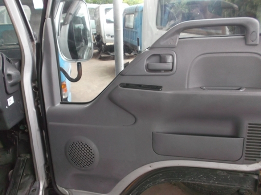 ขายหัวเก๋ง ISUZU NPR ตาเพชร หัวญี่ปุ่น สวย อุปกรณ์ครบ มีตำหนิหลังคาเล็กน้อย ขายหัวเก๋ง ISUZU NPR ตาเพชร หัวญี่ปุ่น สวย อุปกรณ์ครบ มีตำหนิหลังคาเล็กน้อย