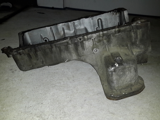 อ่างน้ำมันเครื่อง 4ja1 เดิมๆไม่แตกไม่ร้าว อ่างน้ำมันเครื่อง 4ja1 เดิมๆไม่แตกไม่ร้าว