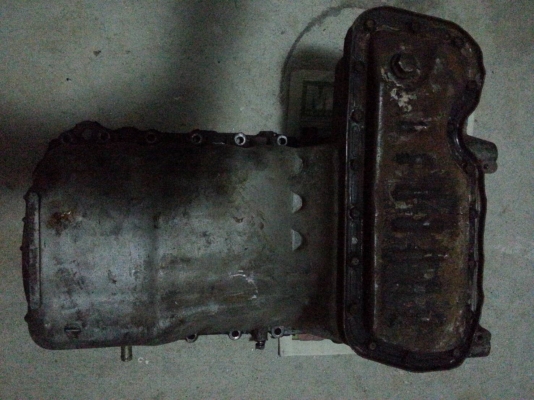 อ่างน้ำมันเครื่อง 4ja1 เดิมๆไม่แตกไม่ร้าว อ่างน้ำมันเครื่อง 4ja1 เดิมๆไม่แตกไม่ร้าว