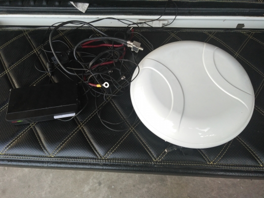 จานดาวเทียมติดรถยนต์