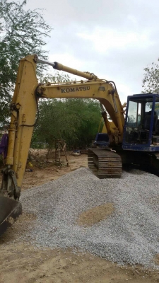 รถขุด KOMATSU PC120-3 ราคา 450,000 บาท.