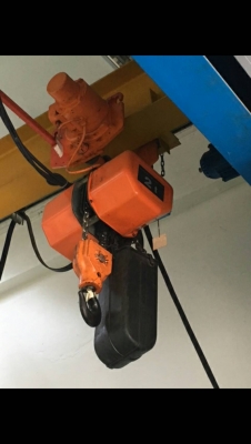 ขายเครน 2 ตัน 1 ชุด 70,000 บาท