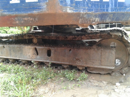 ขายรถแบ็คโฮ Komatsu pc 120-3 เครื่องเดิม ปั๊มเดิม แรงดี เอวแน่น ช่วงล่างเต็ม ไม่มีฝากระโปรง เอกสารซื้อขาย