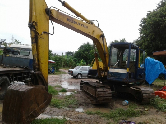 ขายรถแบ็คโฮ Komatsu pc 120-3 เครื่องเดิม ปั๊มเดิม แรงดี เอวแน่น ช่วงล่างเต็ม ไม่มีฝากระโปรง เอกสารซื