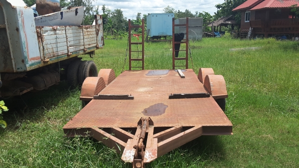 ขายเทลเลอร์ลากรถเกี่ยวข้าว