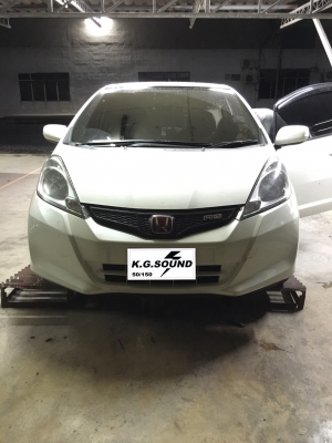 ขายกันชนหน้ารถ HONDA รุ่น JAZZ 1.3 HYBRID ปี 2012