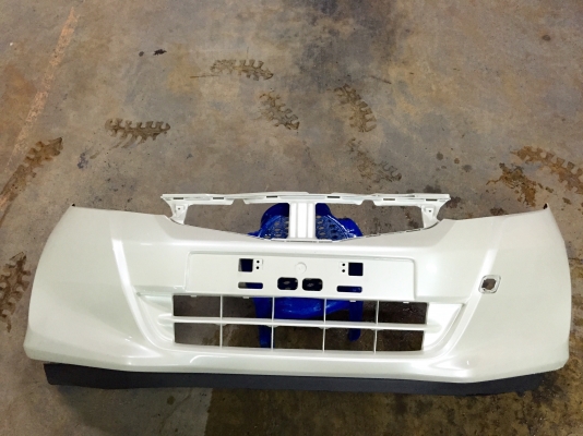 ขายกันชนหน้ารถ HONDA รุ่น JAZZ 1.3 HYBRID ปี 2012