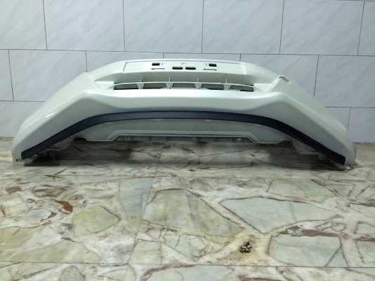 ขายกันชนหน้ารถ HONDA รุ่น JAZZ 1.3 HYBRID ปี 2012