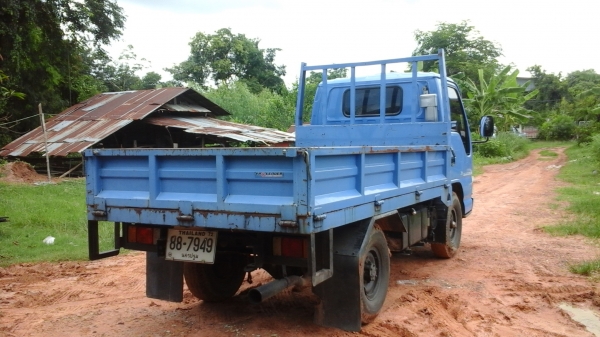 ขายกะบะพร้อมโครงข้าง ขายกะบะพร้อมโครงข้าง