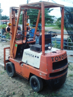 ขายโฟคลิฟ .9 T 55000 บาท ขายโฟคลิฟ .9 T 55000 บาท