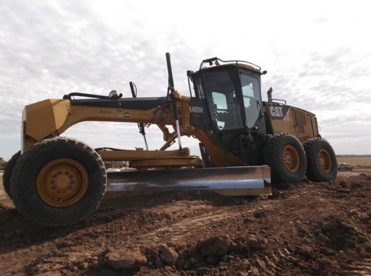 รถเกรด Caterpillar 140M รถอยู่อเมริกา สั่งนำเข้าโทร. 080-6565422 (หนิง)