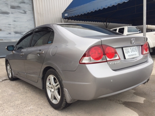 ต้องการขายด่วนรถยนต์รถบ้าน ผู้หญิงขับ ดูแลดีไม่เคยเกิดอุบัติเหตุ