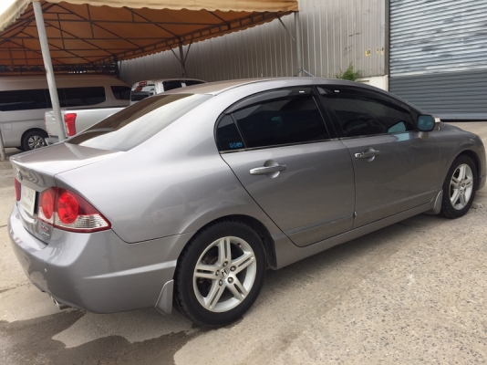 ต้องการขายด่วนรถยนต์รถบ้าน ผู้หญิงขับ ดูแลดีไม่เคยเกิดอุบัติเหตุ