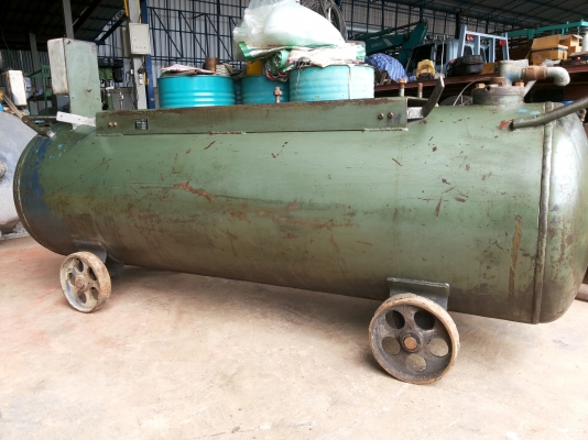 .....ขายถังลมเปล่า iwata japan.....