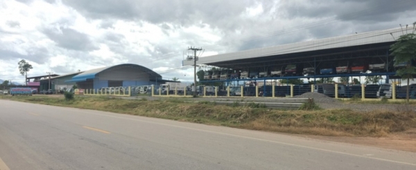 แสงฟ้าเต๊นท์รถ///ขายรถ10ล้อ HINO-ซีรี่700 เครื่อง P11C-320 พร้อมเล่มทะเบียน รถไม่เคยใช้งานในไทย