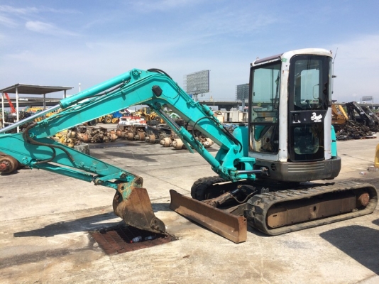 Kobelco SK45SR ปี 1999 ตู้เก๋ง ไลน์หัวกระแทก นำเข้าจากญี่ปุ่น ถึงไทยแล้ว