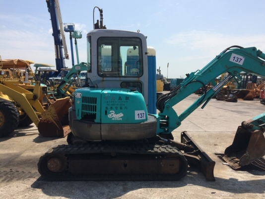 Kobelco SK45SR ปี 1999 ตู้เก๋ง ไลน์หัวกระแทก นำเข้าจากญี่ปุ่น ถึงไทยแล้ว