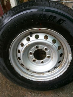 ขายยางอะไหล่กระบะ ขอบ15-16