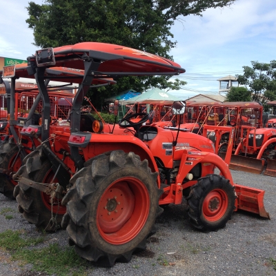 แทรคเตอร์