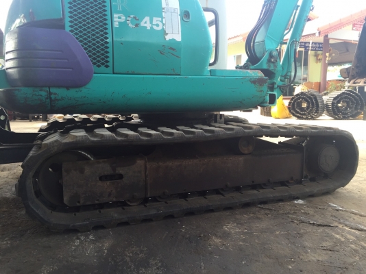 ขาย KOMATSU PC45-1  มาใหม่ เก่าญี่ปุ่น   สภาพสวย  เครื่องปั๊มดี  ระบบคล่อง  สนใจโทร 089-7462641  สุวรรณี