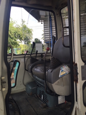 ขาย KOMATSU PC45-1  มาใหม่ เก่าญี่ปุ่น   สภาพสวย  เครื่องปั๊มดี  ระบบคล่อง  สนใจโทร 089-7462641  สุวรรณี