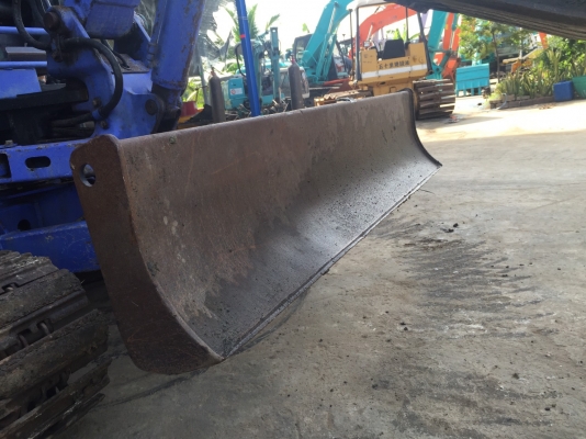 ขาย MITSUBISHI  MM35T  รถสวย  สภาพดี   มีลายแย๊ก  ชั่วโมงน้อย   ระบบคล่อง  สนใจโทร  089-7462641  สุวรรณี