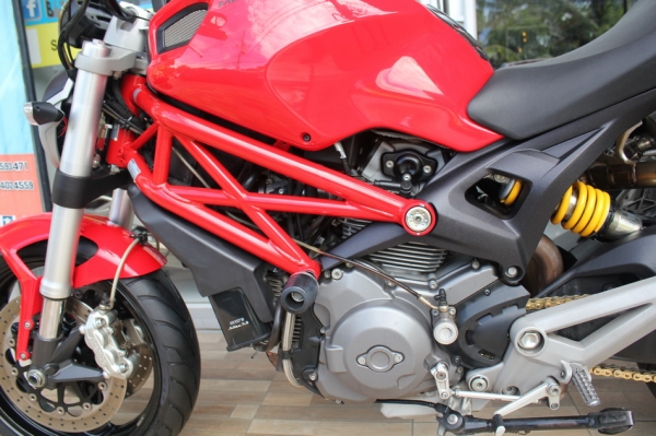 DUCATI m795 ปี2012 รถสวยสภาพใหม่มาก พร้อมให้คุณเป็นเจ้าของแล้ว