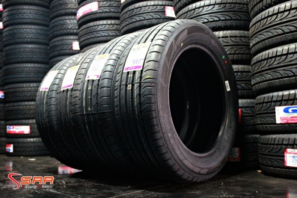 DUNLOP SPORT MAXX050 225/60R18 ปี16 ราคาพิเศษ