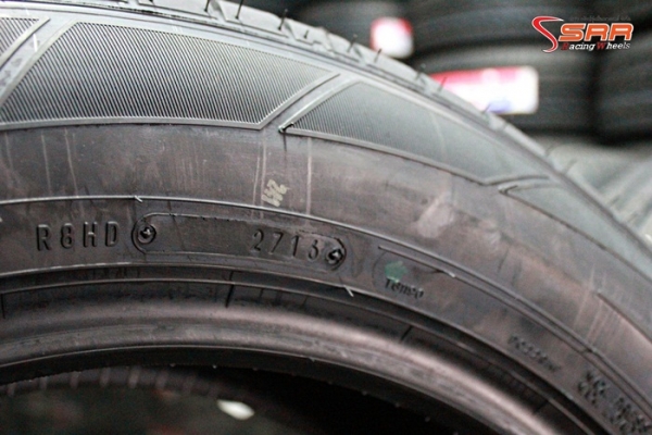 DUNLOP SPORT MAXX050 225/60R18 ปี16 ราคาพิเศษ