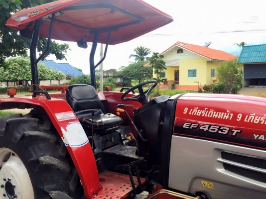 ขายรถไถยันมาร์ EF453T 4WD2พลา ขายพร้อมอุปกรณ์ใบมีดดันดินหน้าและโลเตอร์รีจอบหมุน ราคา 298,000 บาท สนใ