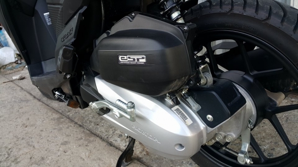 Click125i LED 2016 ใหม่สุดๆ 800 โลแท้ รถอายุไม่กี่เดือน ต่อรองได้