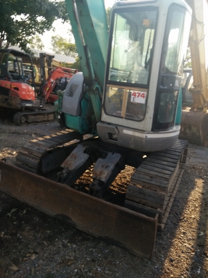 รถแม็คโค KOBELCO SK75UR เก่านอกแท้ ทำงานได้เต็มทุกระบบ เครื่องดี ปั้มดี