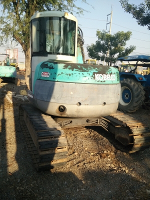 รถแม็คโค KOBELCO SK75UR เก่านอกแท้ ทำงานได้เต็มทุกระบบ เครื่องดี ปั้มดี