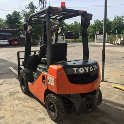 ขายโฟล์คลิฟท์  TOYOTA โตโยต้า 8FD25 2.5ตัน-รุ่น8 เครื่องยนต์ดีเซล เสา3เมตร