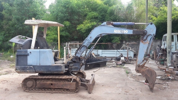 ขายแม็คโค kx-030 ขายแม็คโค kx-030